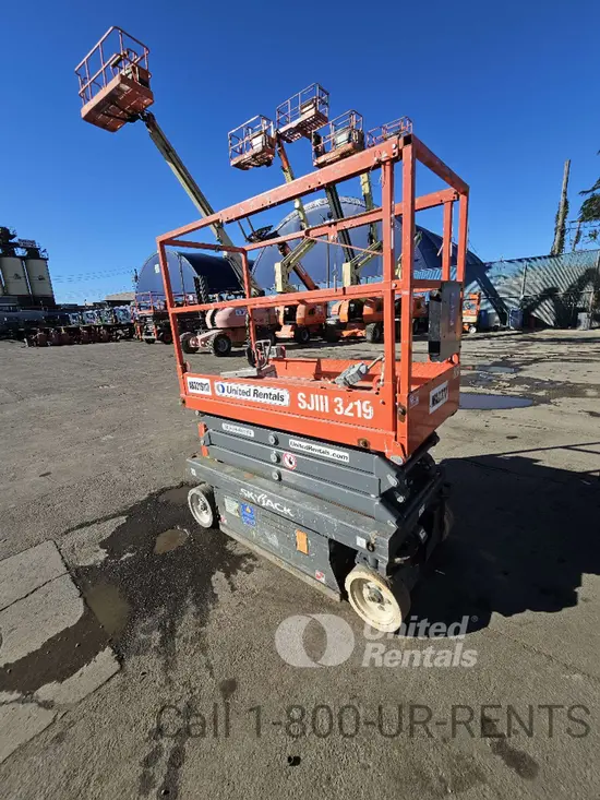 2017 Skyjack SJIII3219 Scissor Lift