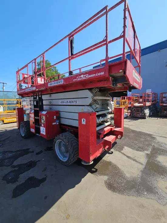 2018 MEC 6092RT Rough Terrain Scissor Lift