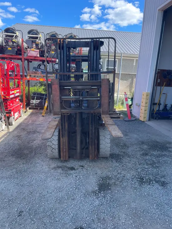 2018 Toyota 8FDU30 Warehouse Forklift