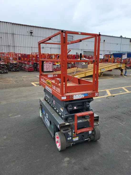 2018 Skyjack SJIII3219 Scissor Lift