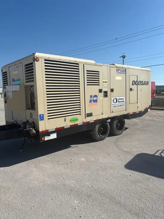 2018 Doosan HP1600WCU-T4FIQ Air Compressor