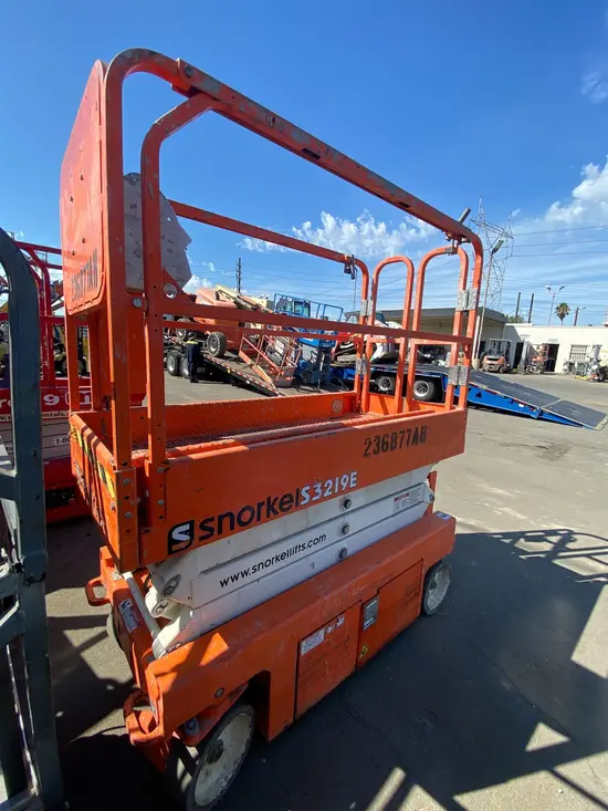 2019 Snorkel S3219E Scissor Lift