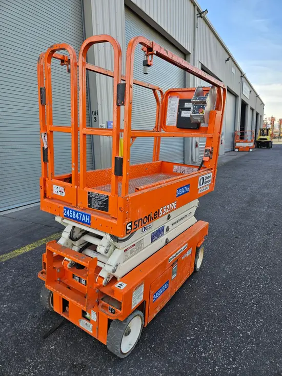 2020 Snorkel S3219E Scissor Lift