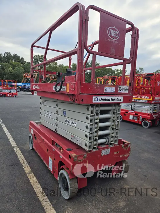 2018 MEC 4046SE Scissor Lift