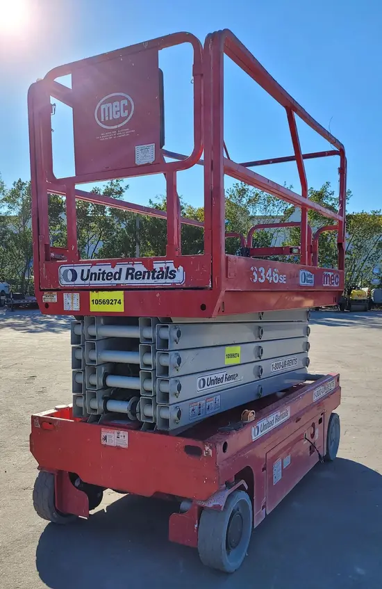 2017 MEC 3346SE Scissor Lift