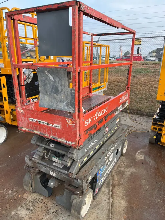 2017 Skyjack SJIII3219 Scissor Lift