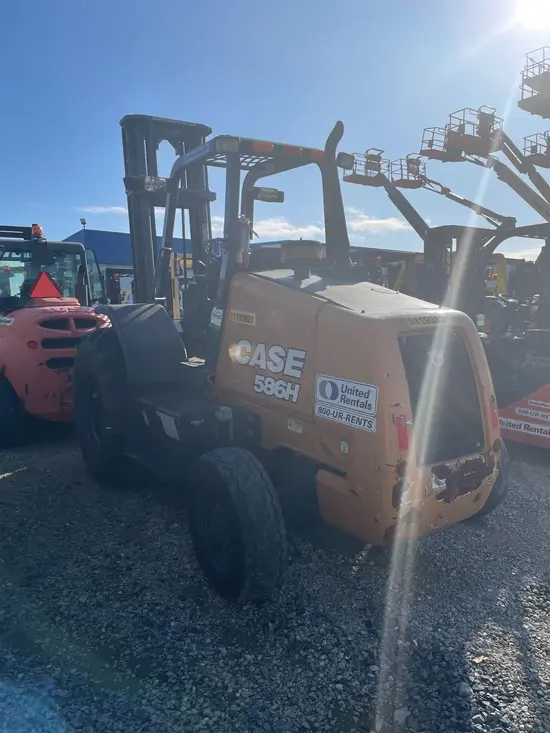 2021 Case 586H Forklift