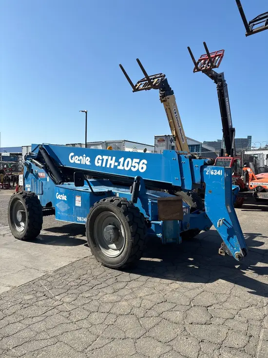 2018 Genie GTH-1056 Forklift