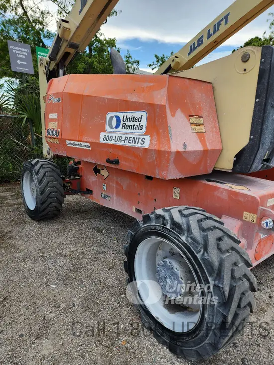 2018 JLG 800AJ Articulating Boom Lift