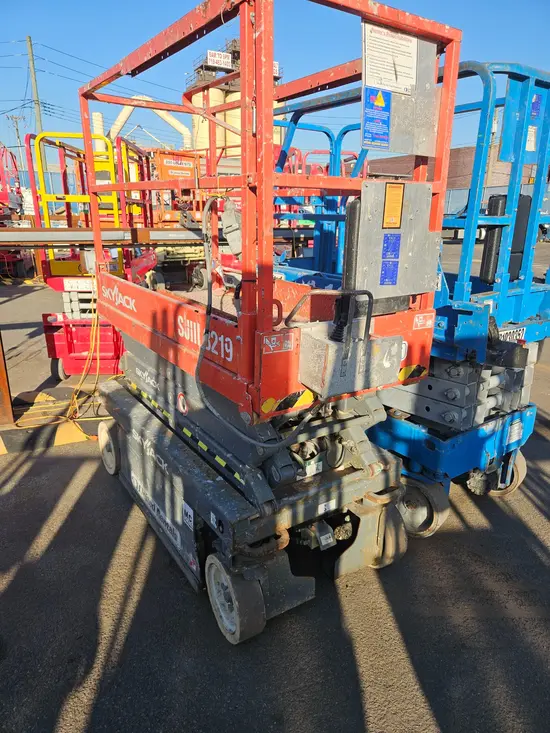 2016 Skyjack SJIII3219 Scissor Lift
