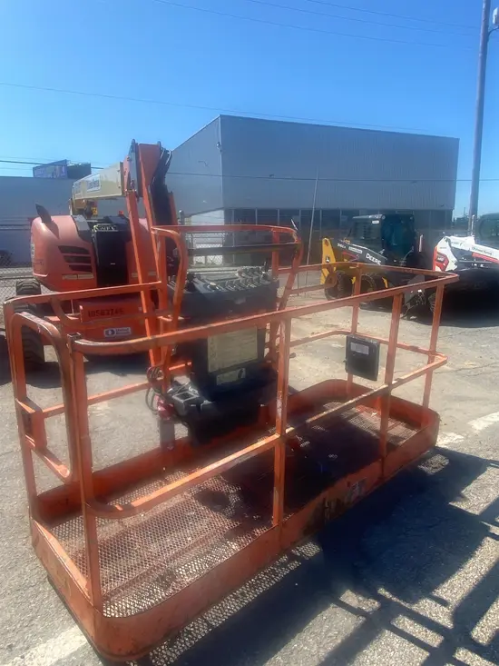 2017 JLG 600AJ Articulating Boom Lift