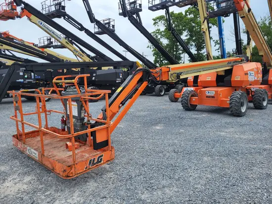 2017 JLG 660SJ Boom Lift