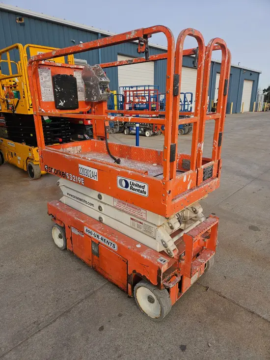 2019 Snorkel S3219E Scissor Lift