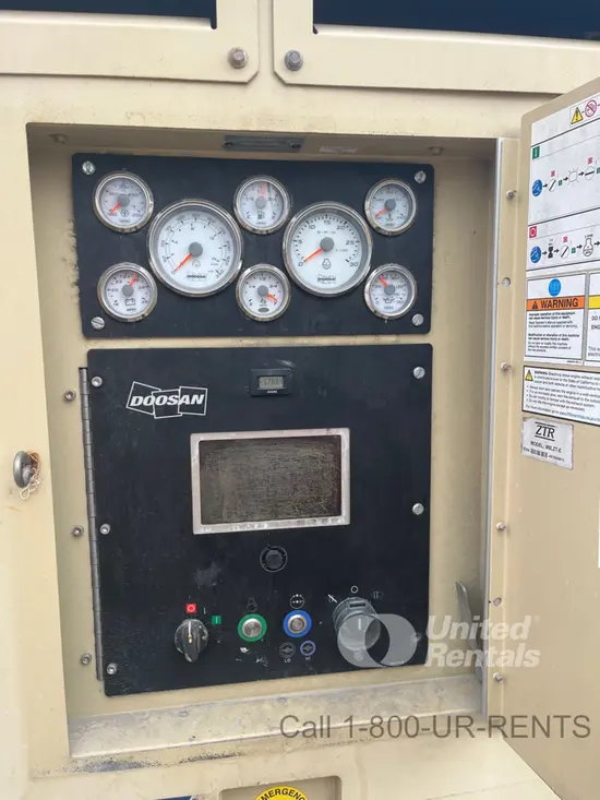 2020 Doosan XP825/HP750WCU Air Compressor