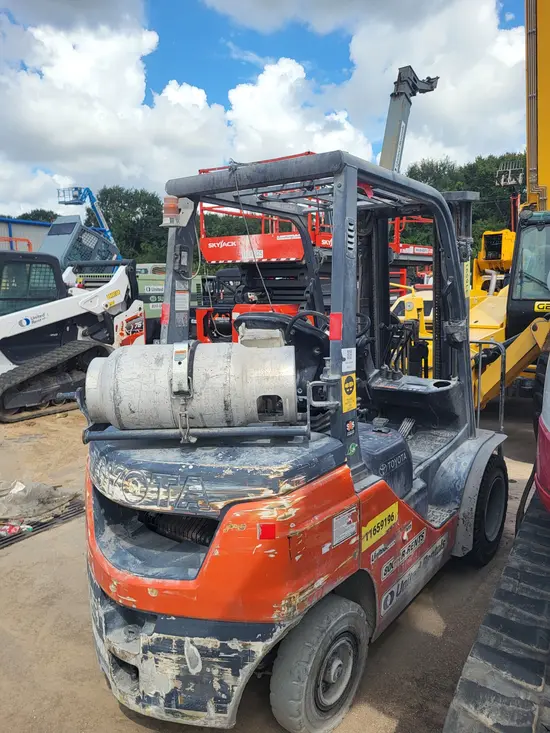 2023 Toyota 50-8FGU25 LP Warehouse Forklift