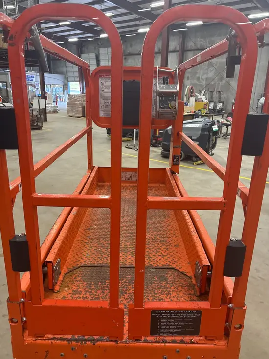 2019 Snorkel S3219E Scissor Lift