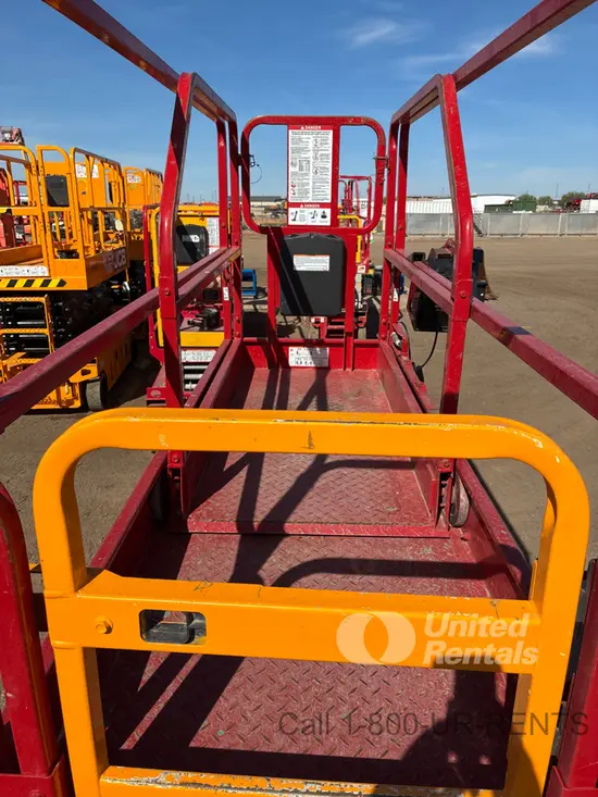 2022 MEC 2632SE Scissor Lift