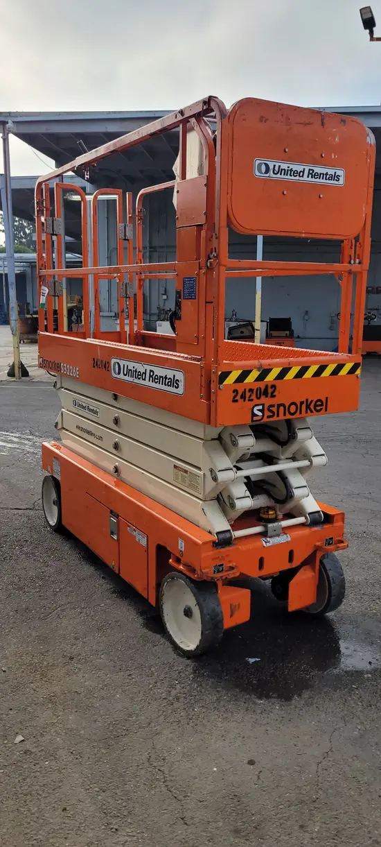 2019 Snorkel S3226E Scissor Lift