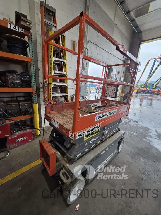 2018 Skyjack SJIII3219 Scissor Lift