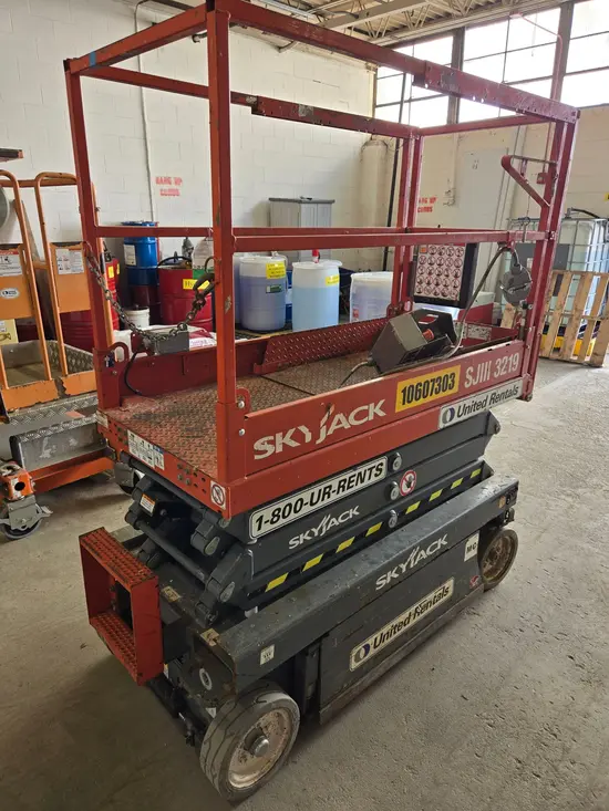 2017 Skyjack SJIII3219 Scissor Lift