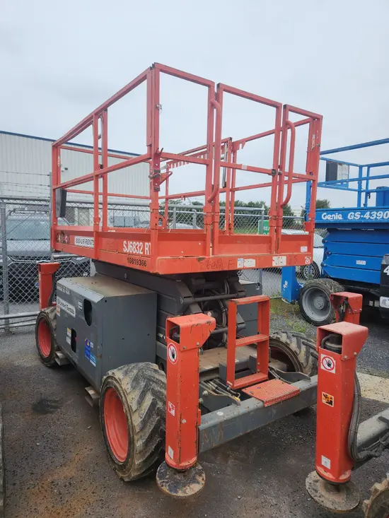 2018 Skyjack SJ6832RT Rough Terrain Scissor Lift