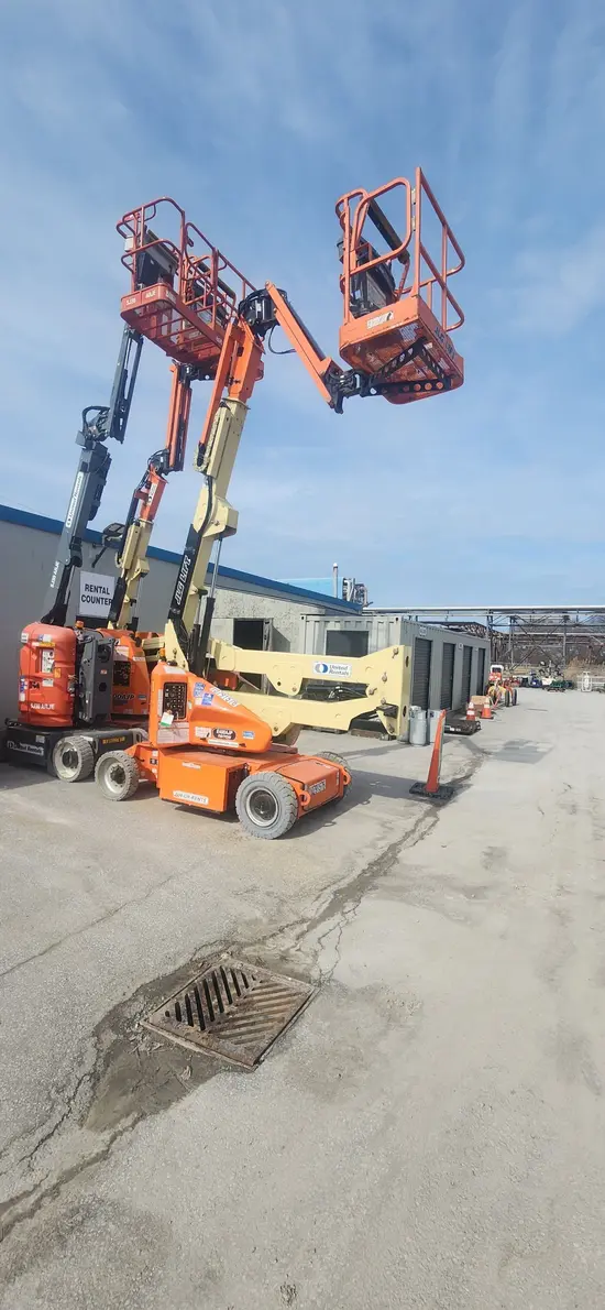 2018 JLG E400AJPN Articulating Boom Lift