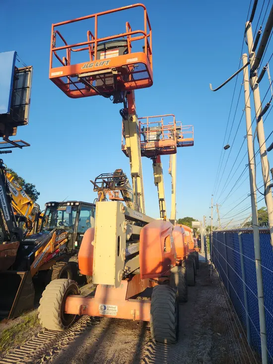 2016 JLG 450AJ Articulating Boom Lift