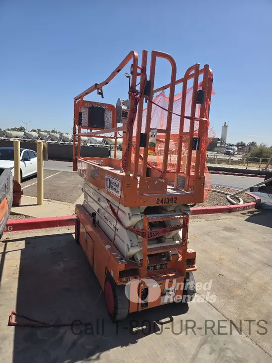 2019 Snorkel S3226E Scissor Lift