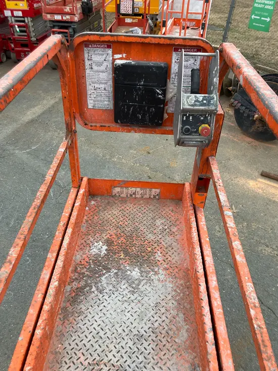 2018 Snorkel S3219E Scissor Lift