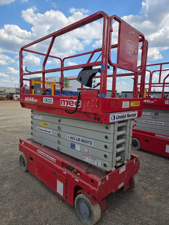 2021 MEC 4046SE Scissor Lift