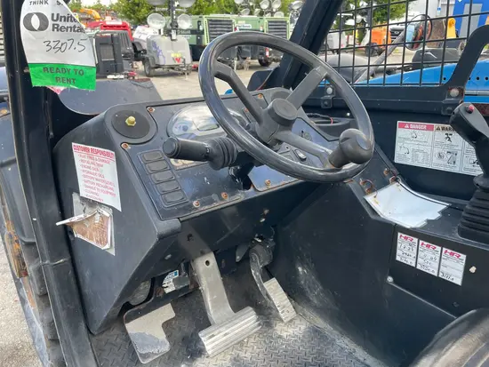 2015 Genie GTH-844 Forklift