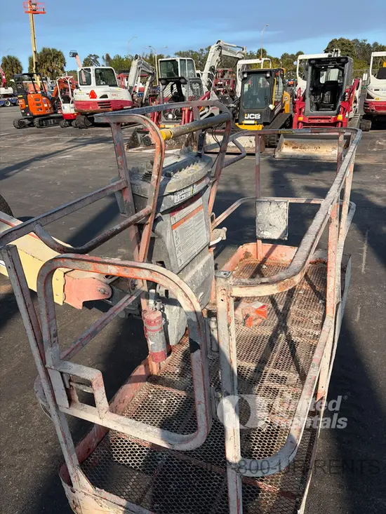 2017 JLG 400S Boom Lift