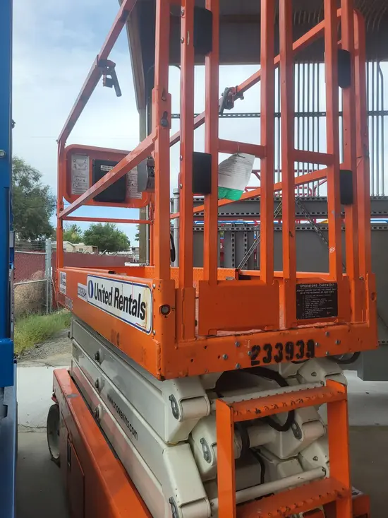 2019 Snorkel S3226E Scissor Lift