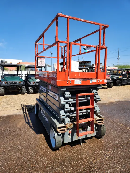 2017 Skyjack SJIII4740 Scissor Lift