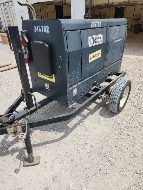 2020 Lincoln Electric DUAL MAVERICK Welder