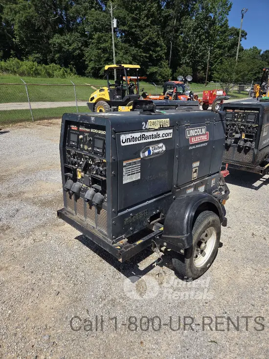 2020 Lincoln Electric DUAL MAVERICK Welder