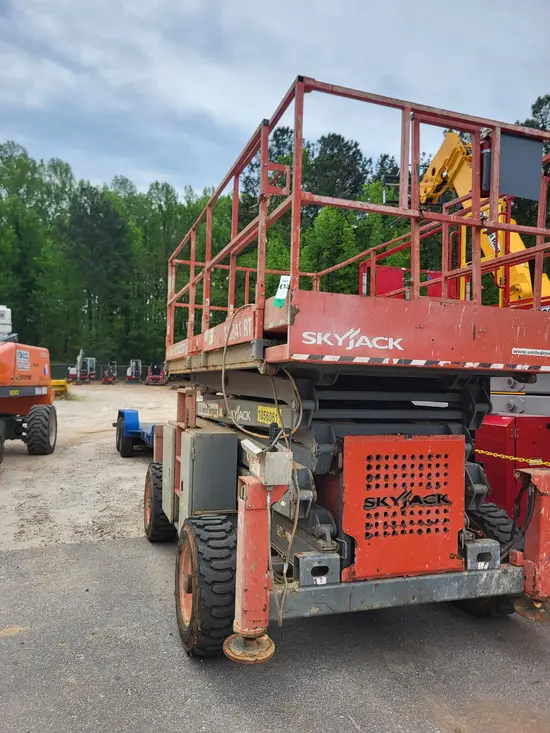 2017 Skyjack SJ8841RT Rough Terrain Scissor Lift