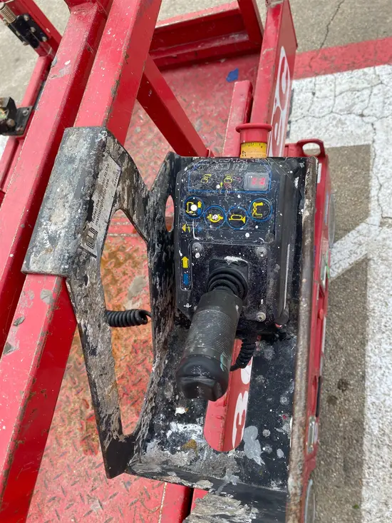 2019 MEC 1330SE Scissor Lift
