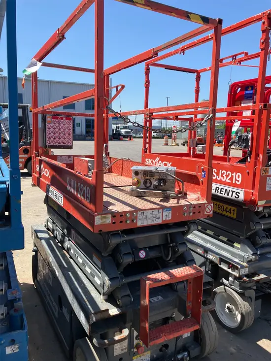 2017 Skyjack SJIII3219 Scissor Lift