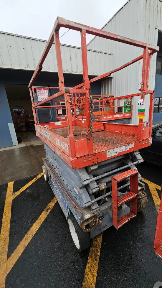 2014 Skyjack SJIII4632 Scissor Lift