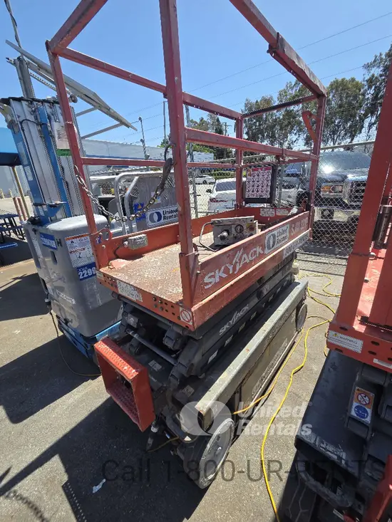 2016 Skyjack SJIII3219 Scissor Lift