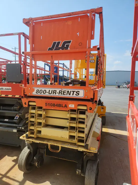 2017 JLG 3246ES Scissor Lift