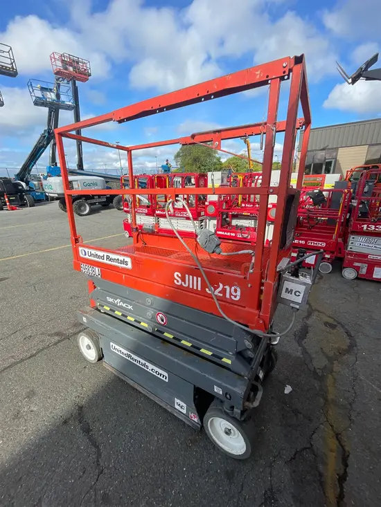 2018 Skyjack SJIII3219 Scissor Lift