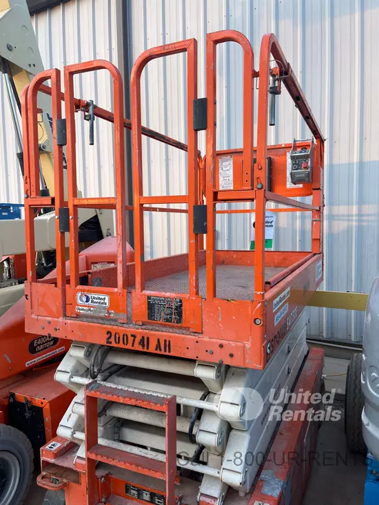 2018 Snorkel S4732E Scissor Lift