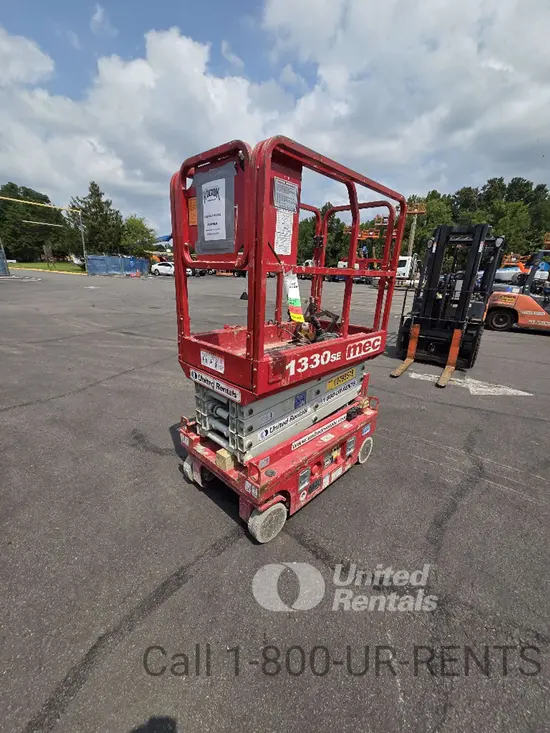 2018 MEC 1330SE Scissor Lift