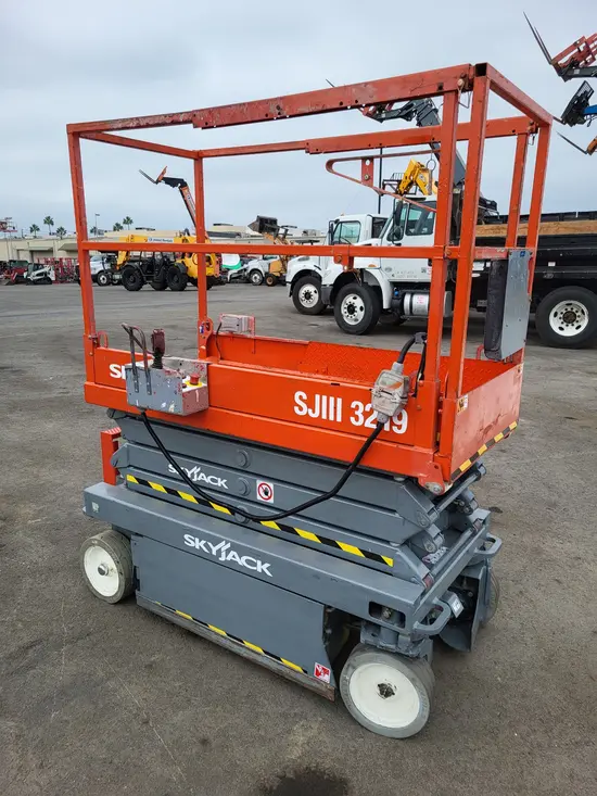 2019 Skyjack SJIII3219 Scissor Lift