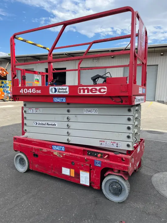 2019 MEC 4046SE Scissor Lift