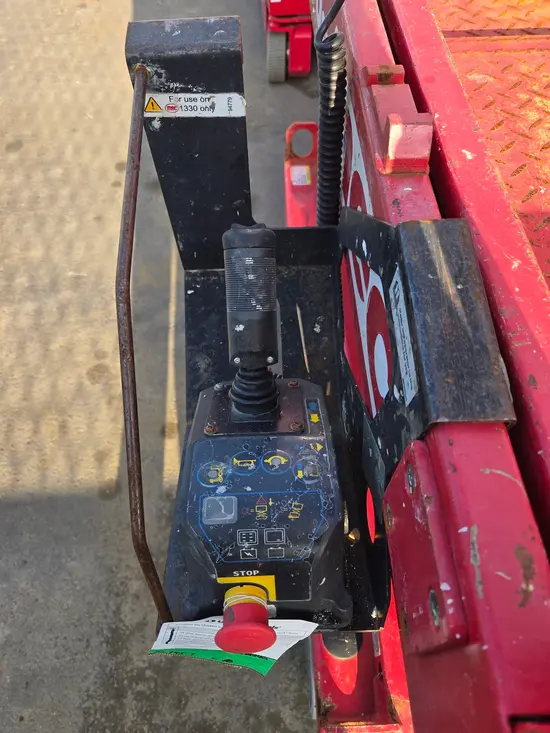 2019 MEC 1330SE Scissor Lift