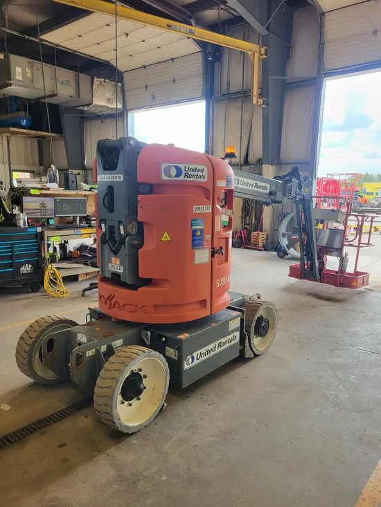 2018 Skyjack SJ30ARJE Articulating Boom Lift