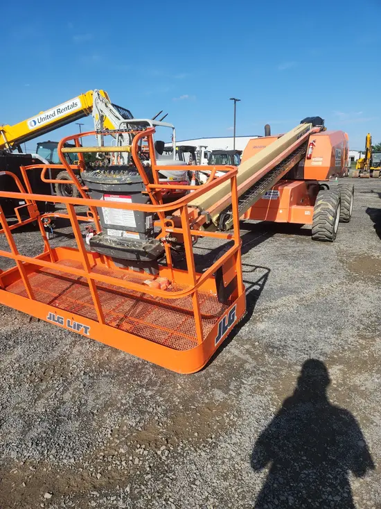 2017 JLG 600S Boom Lift